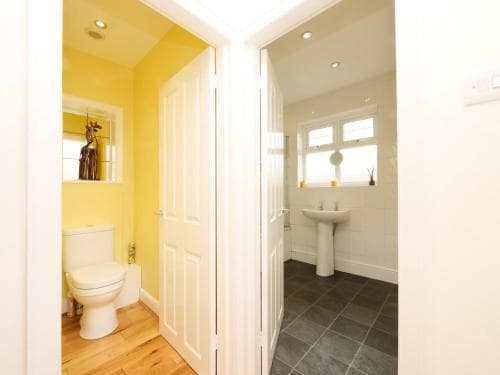 Acomb Central, York Image 3