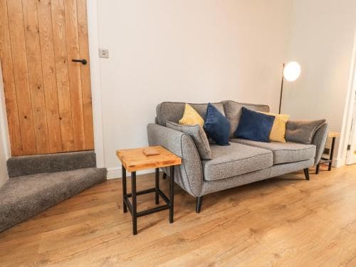 Sunny Mount Cottage Image 3