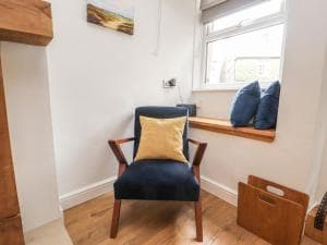 Sunny Mount Cottage Image 2