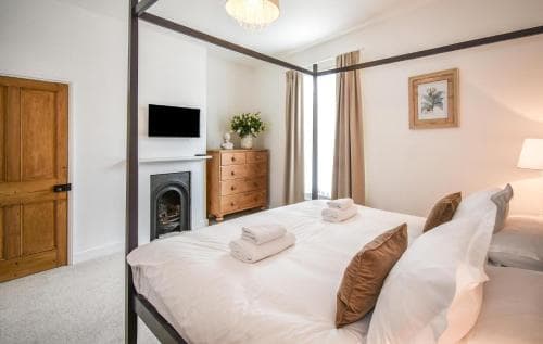 The Buckingham Image 3