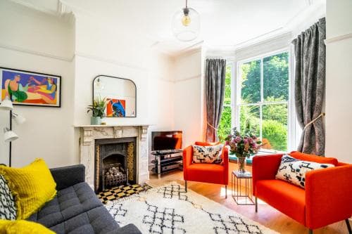 Chestnut House Image 2