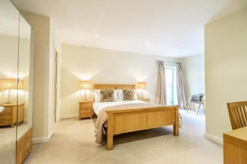 Stonegate Retreat Image 3