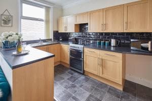 Host & Stay - The Gallery Apartments Image 3