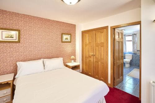 Host & Stay - The Cottage Barn Image 2