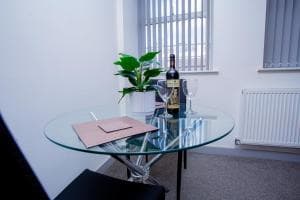 Cosy Executive City Apartment 2 Image 2