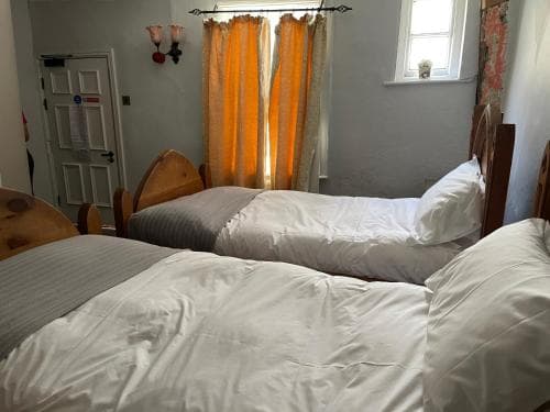 Golden Fleece York Image 3