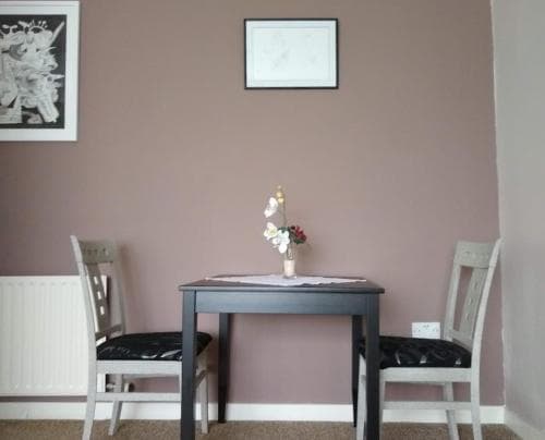 Mariposa Cottage Image 2