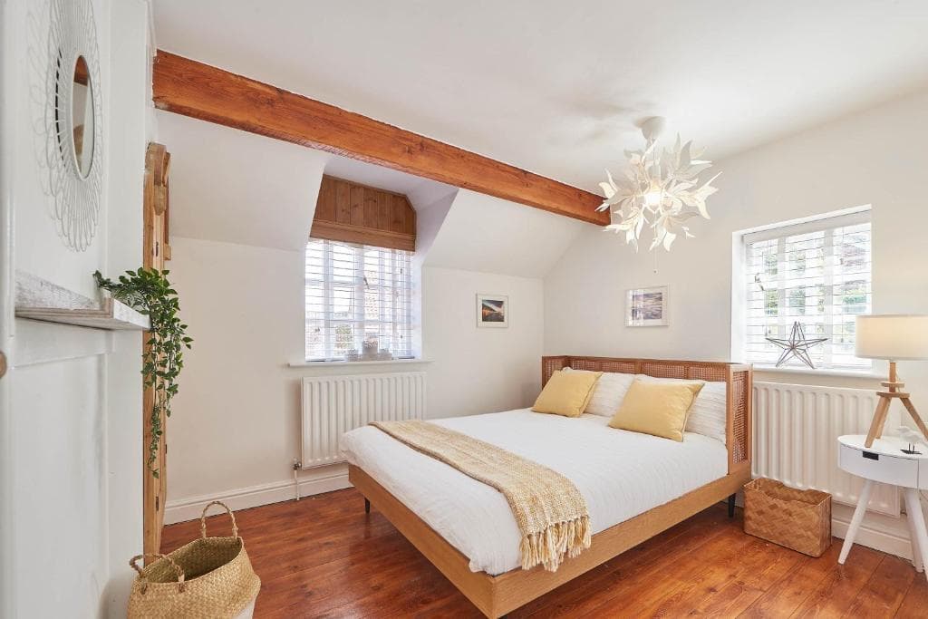 Host & Stay - Abbey View Cottage Image 4