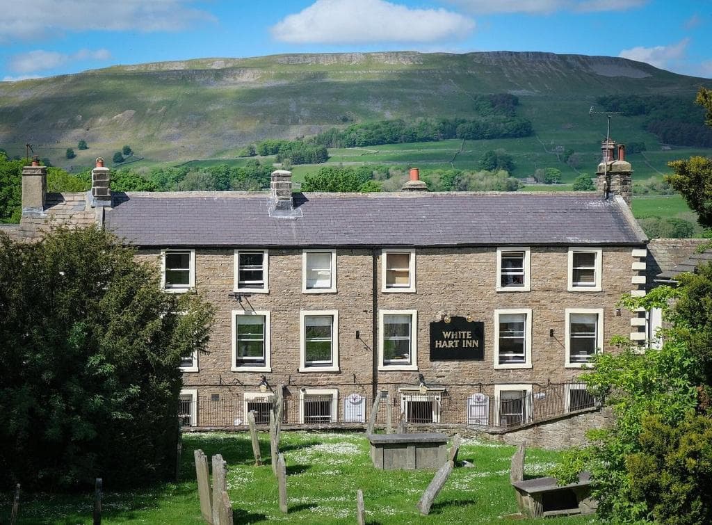 The White Hart Inn, Hawes Image 1