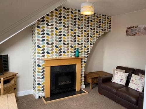 Apartment 4, Crescent Avenue Image 3