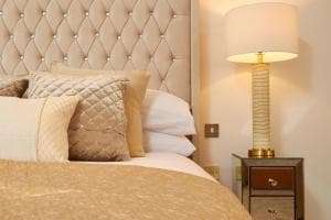 Deluxe City Centre Apt Balcony View Free Parking Image 2