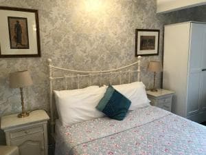 Acorn Guest House in Hull Image 1