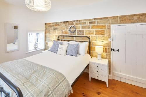 Host & Stay - Mast Cottage Image 3