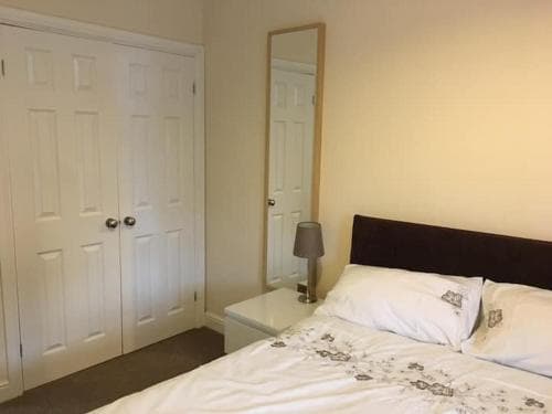 Impeccable Apartments at the heart of Stockton Image 4