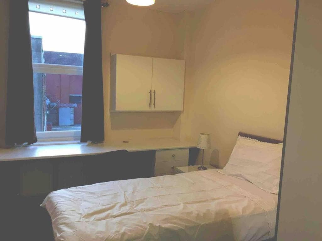 Impeccable Apartments at the heart of Stockton Image 1