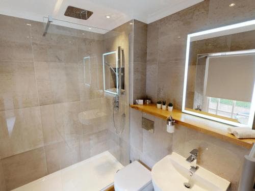 The Devonshire Arms, South Yorkshire Image 1