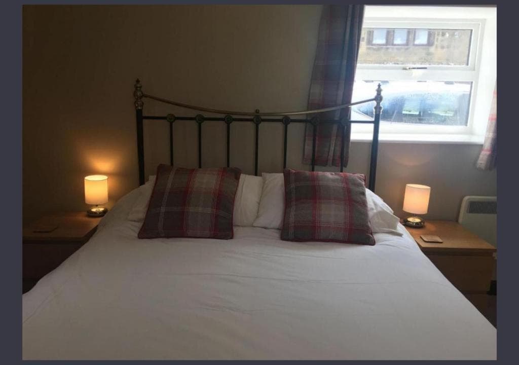 Chevin End Guest House Image 1