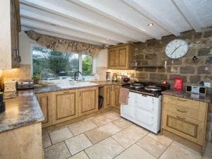 Braistywoods Cottage near Brimham Rocks Image 2