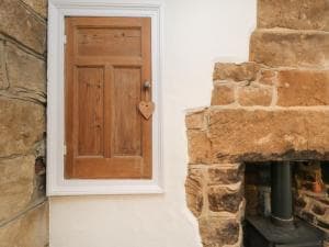 Springfield Cottage Image 2