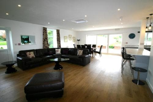 Garden House Image 2