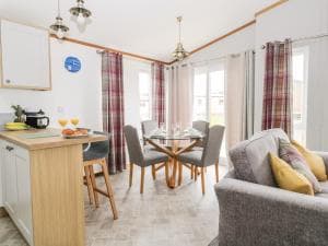 15 Bridlington Bay Image 1