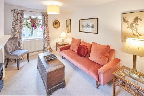 Host & Stay - Rose Cottage Image 3