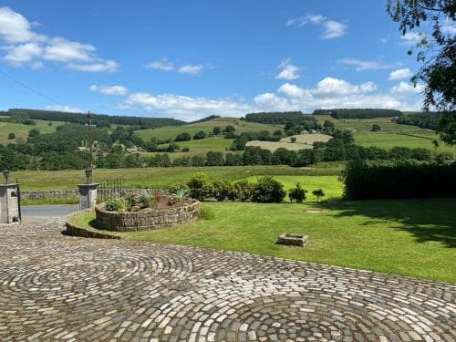 Delightful stone barn, with superb views, Ramsgill Image 3