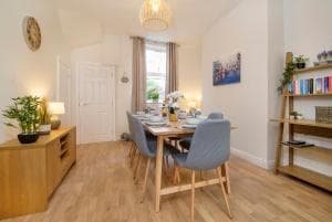 Historic House in the Heart of York City Centre Image 2