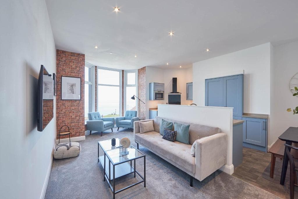 Host & Stay - Sand & Surf Image 4