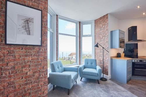 Host & Stay - Sand & Surf Image 6