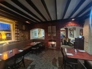 The Stump Cross inn Image 2