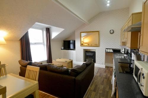 Brightwater Apt. Image 3