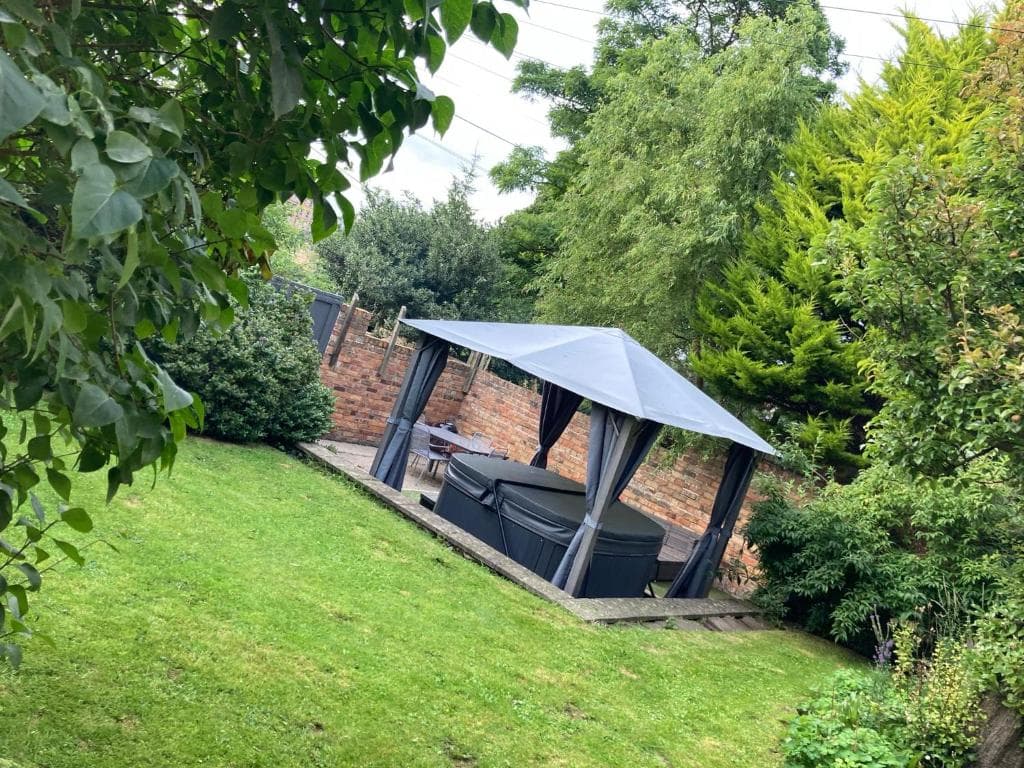 Seafolly with Private Hot Tub - Holiday Home Apartment South Bay Scarborough Image 1