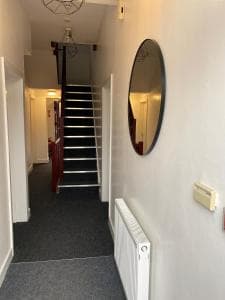 Ensuite Rooms near Universities & City Centre Image 2