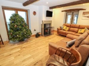 Woodview Farm Image 1