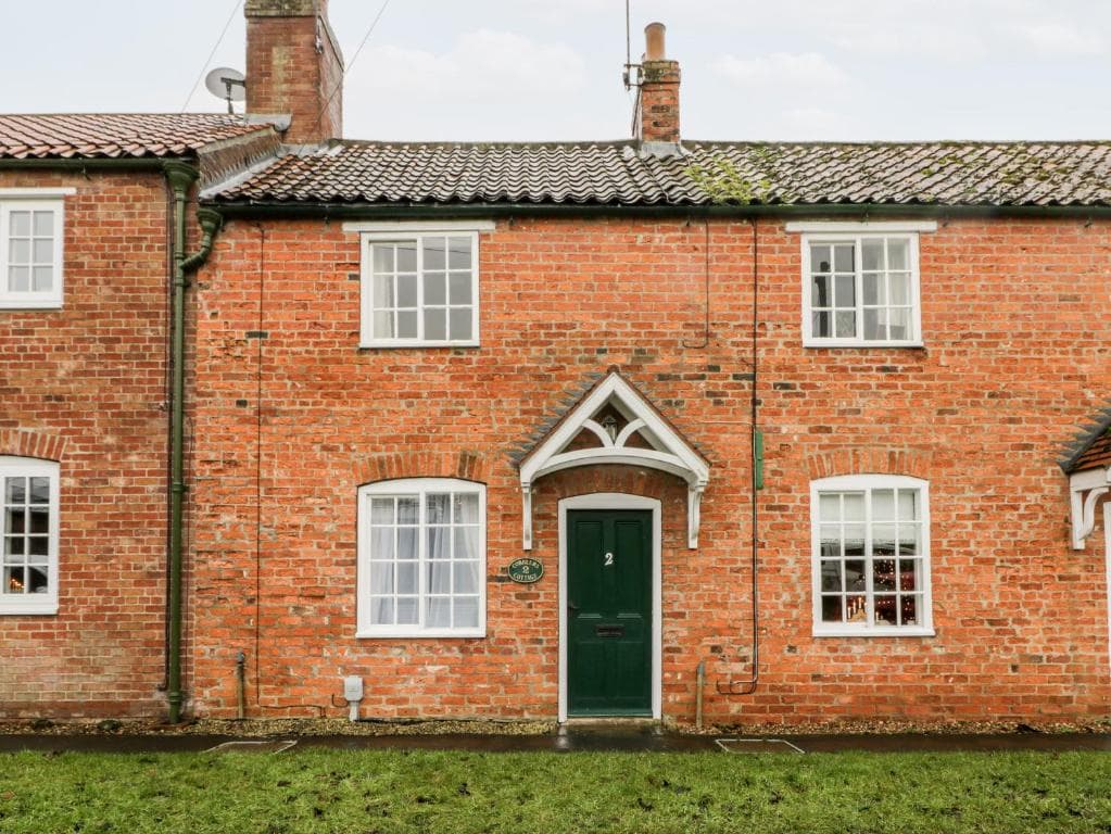 Cobblers Cottage Image 1