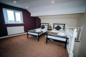 Woodhouse Lodge Image 1