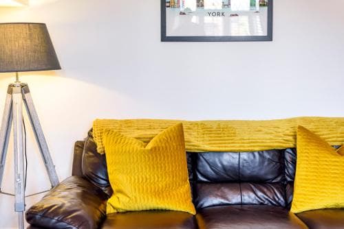 Bishy Road Hideaway near York Racecourse Image 3