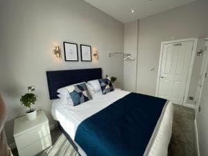 The Marlborough Sea View Holiday Apartments Image 2