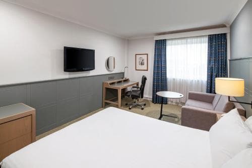 Holiday Inn Hull Marina, an IHG Hotel Image 3