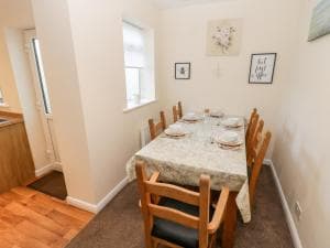 North Terrace Image 2