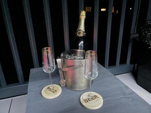 Coopers Cabin With Hot Tub Image 2