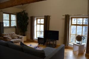 River View Apartment Image 4