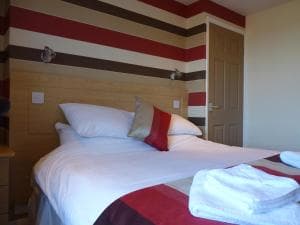 The Flask Inn Image 2