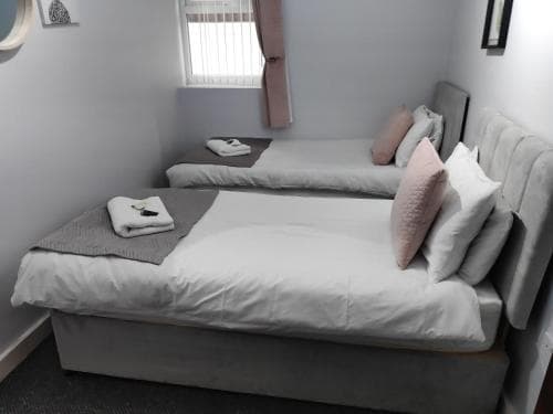 The Old Post Box Image 3