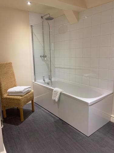 The Wensleydale Hotel Image 1