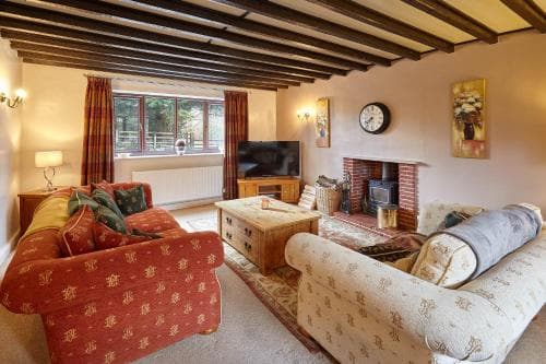 Host & Stay - Larpool Mews Holiday Home Image 2