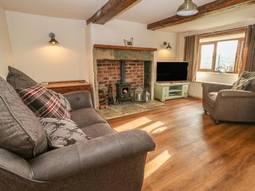 Boshaw Cottage, Holmfirth Image 3