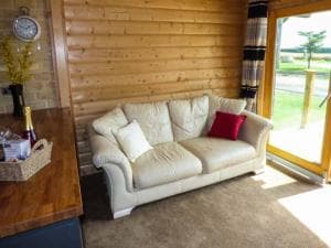 Heathcliff Lodge Image 3