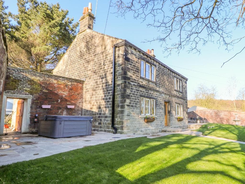 Cunliffe House Image 3